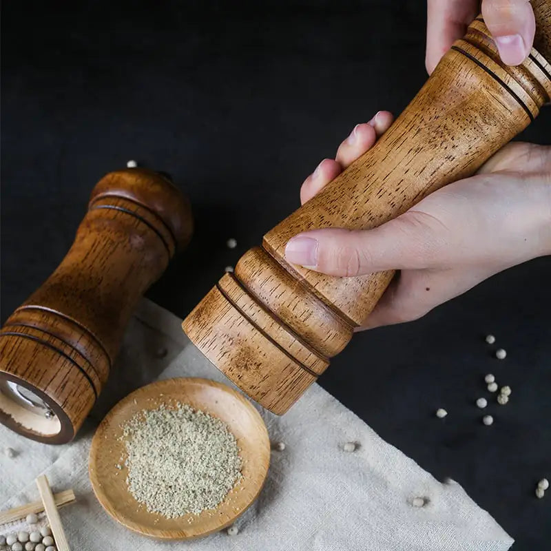 Manual Wooden Grinder for Kitchen Use